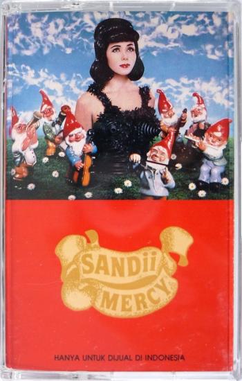 1990 'Mercy' Sandii, Indonésie