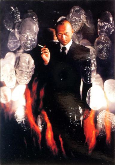 1999 cp 'Autoportrait à la cigarette' Gilles, Autriche 2002