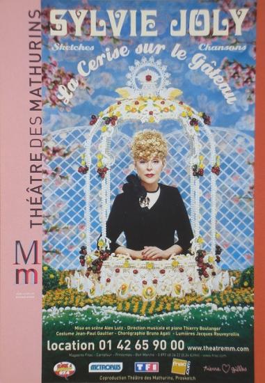 2005 carte La cerise sur le gateau, spectacle de Sylvie Joly